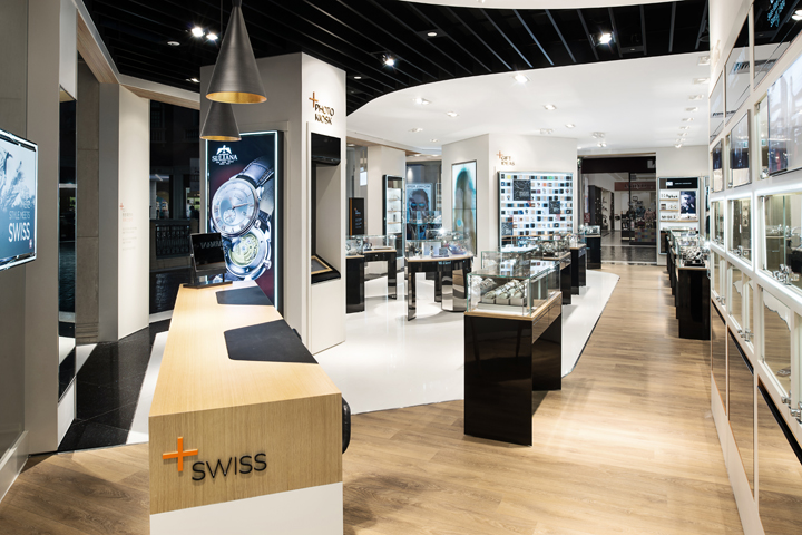 WSI钟表旗舰店展柜案例(图1) WSI钟表旗舰店展柜案例(图1)