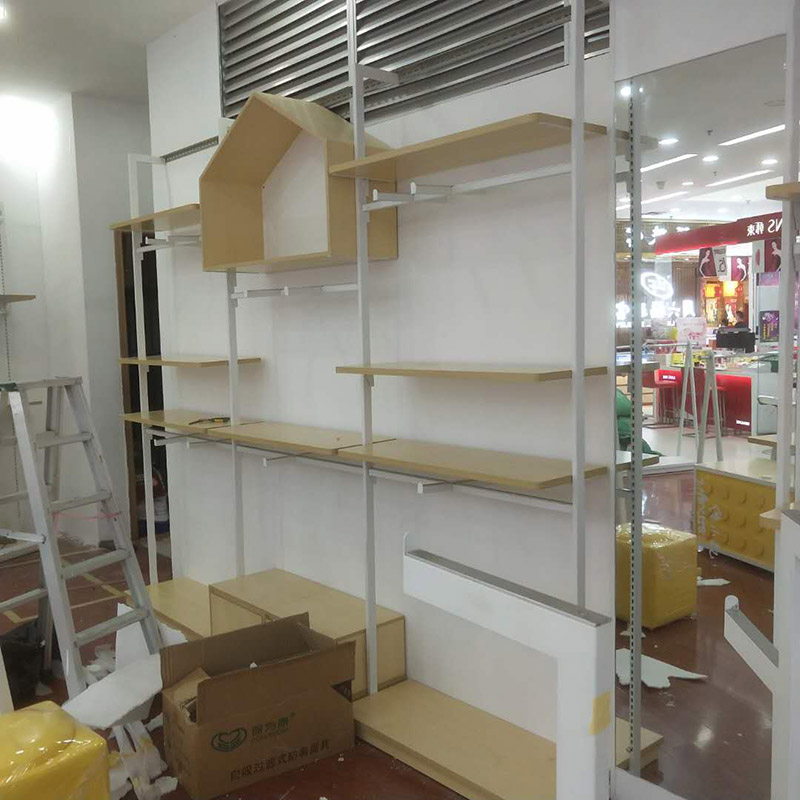 N次方 展柜设计装修(图4) N次方 展柜设计装修(图4)