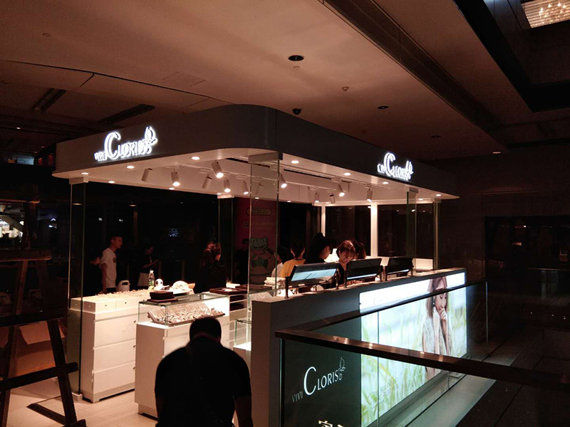 cloris 珠宝展柜设计(图3) cloris 珠宝展柜设计(图3)